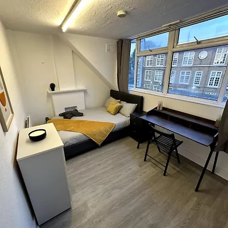 Spectacular 2 Bedroom On Tower Bridge * London