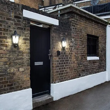 Eden - Islington - 2 Bed With Terrace Apartment London
