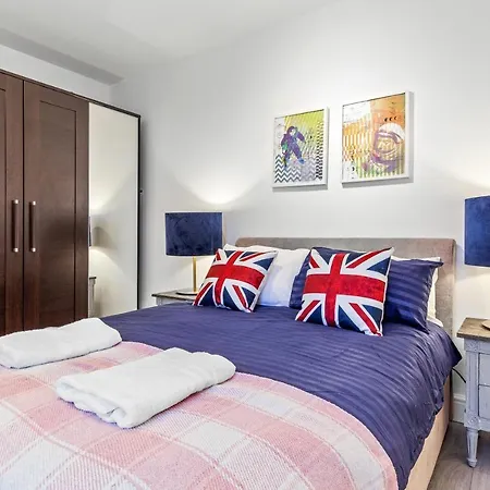 Apartment 66 Station Road Upminster