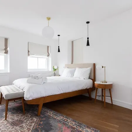 Stunning 2 Bedroom Duplex In Holborn Apartment London