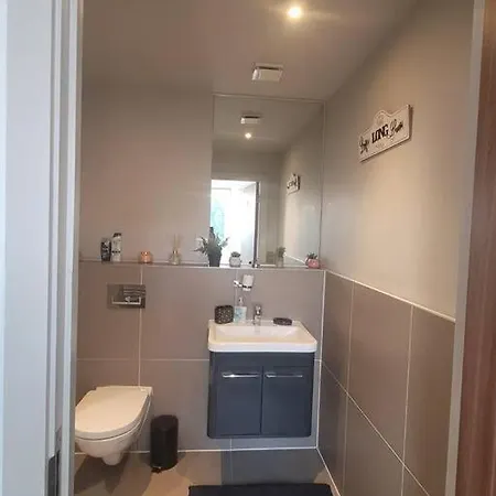 Astral 1 Bedroom Flat In London As36 Apartment