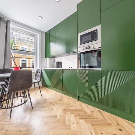 Central London Apartment Apartment