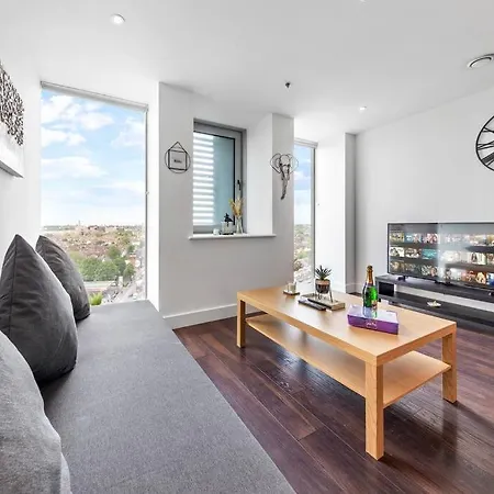 Beautiful Living Sleep 7 In Bp34 Apartment