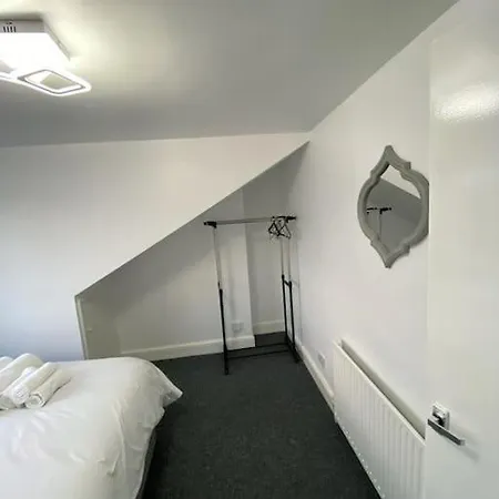 Appartement 2 Bedroom Flat In