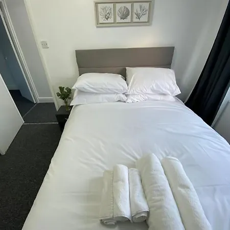 2 Bedroom Flat In Appartement Londres