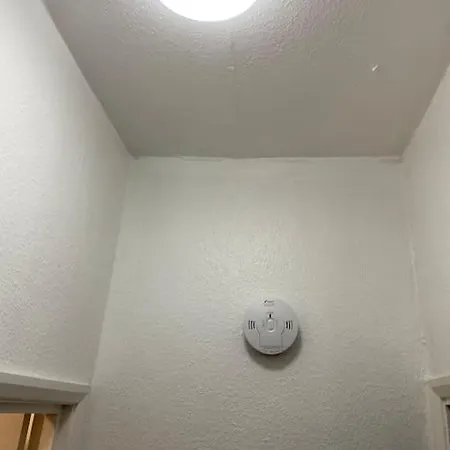 2 Bedroom Flat In Appartement