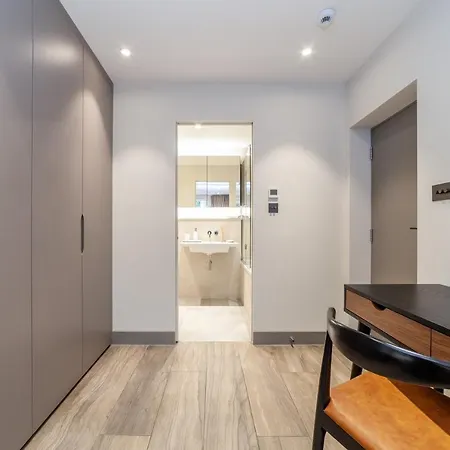 Stunning Modern 2br Flat Wgarden Near Harrods *