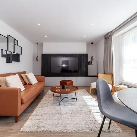 Stunning Modern 2br Flat Wgarden Near Harrods Apartment