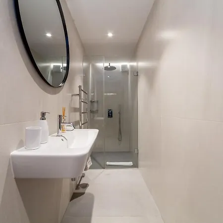 Stunning Modern 2br Flat Wgarden Near Harrods Apartment *