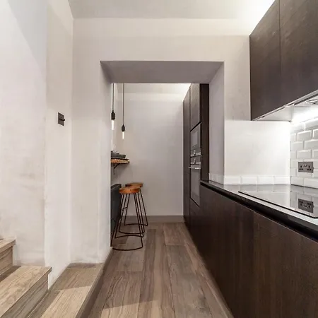 Stunning Modern 2br Flat Wgarden Near Harrods Apartment *