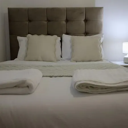 Apartment Ensuite With Kitchen Stunning Double-bed In Zone 2 *