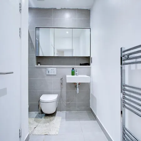 Statera - City Terraces Apartment *