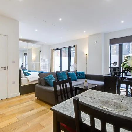 Statera - City Terraces Apartment London
