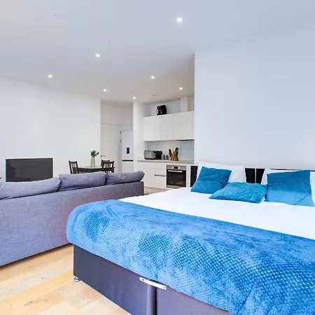 Statera - City Terraces Apartment *
