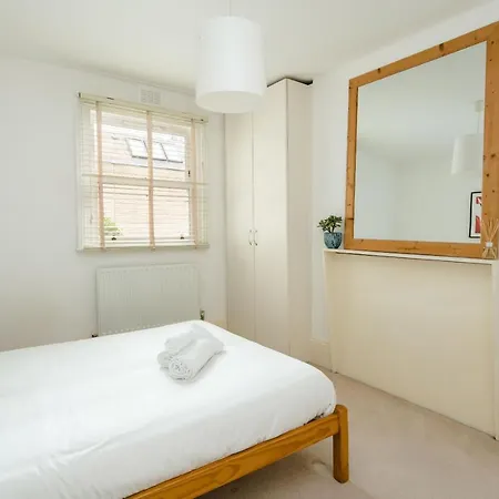 Apartment Beautiful Designer Flat In Maida Vale, Sleeps 4