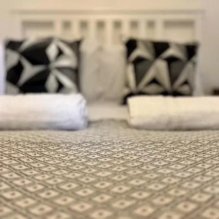 Maria's House In East London Apartment