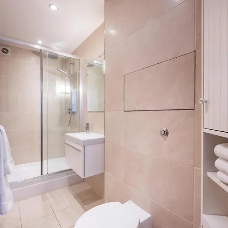 Fantastic 1 Bedroom Flat Leicester Square West End * London