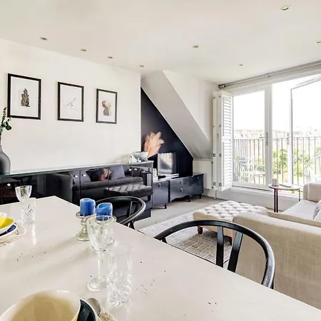 The Luxury 'treehouse' - One Bed Little Venice Appartement Londres