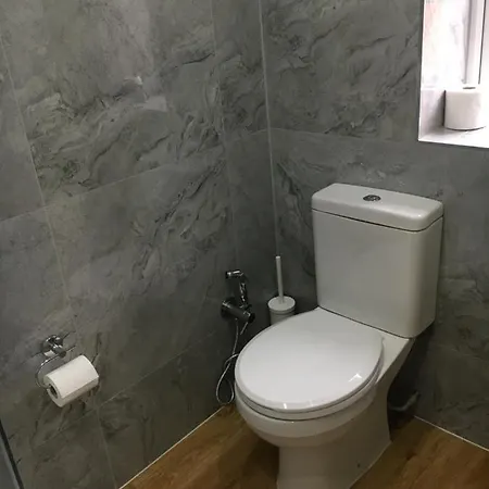 Apartment Cosy Private Studio With Quick Access To London