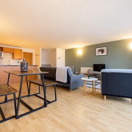 The Bermondsey Flat