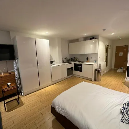 Piccadilly Living 1 Bedroom Flat In Vr11 Appartamento *