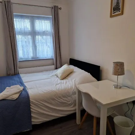 Captivating 2-bed In