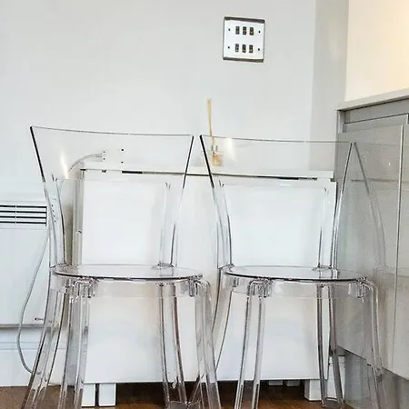 Apartment Charming Studio In Wandsworth, *