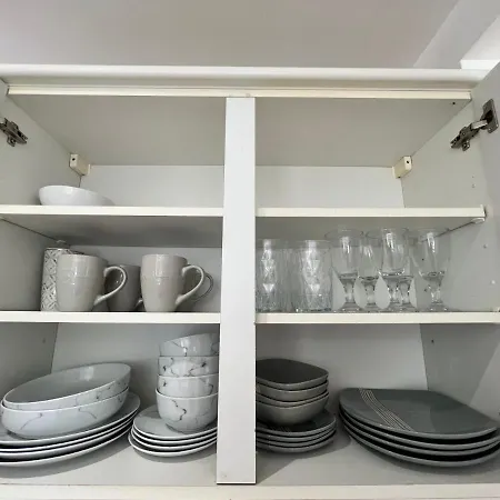 Large With Free Netflix, Amazon Prime, Guest house *