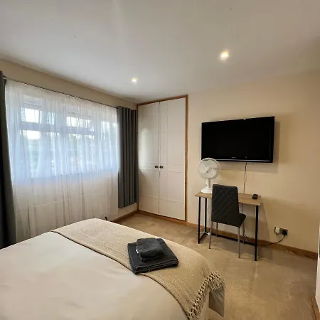 Beautiful For One Person - Free Netflix, Amazon Prime & Bromley
