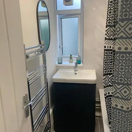 Karen House R2