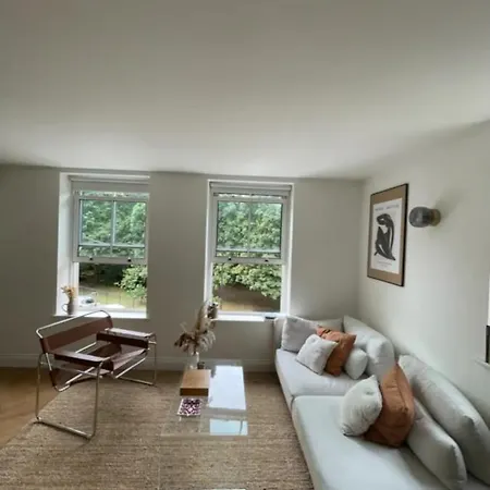 Snug & Homely 1bd Flat - Hackney! Apartment