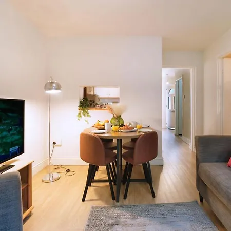 Lovely 2br Flat By Kings Cross Station * London