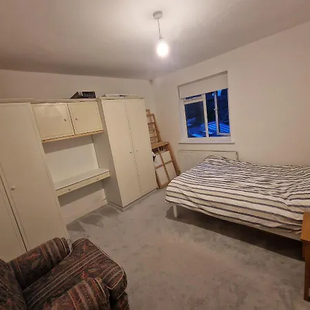 One Bedroom One Sitting Ro Let * Hendon