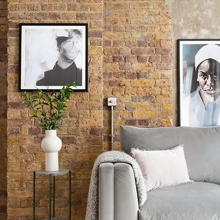 Cove Arne Street Apartment London