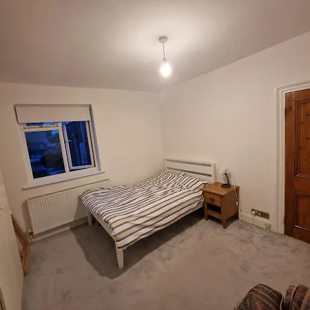 One Bedroom One Sitting Ro Let Hendon