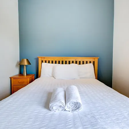 Cozy Battersea 1 Bedroom Flat In Bs156 Apartment London