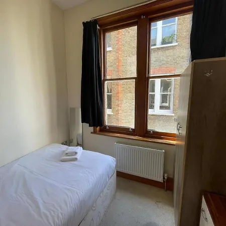 Elgin Avenue Hububb Homestay
