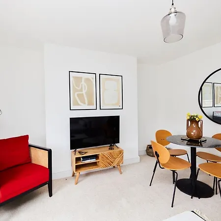 The Clapham Getaway - Charming 1bdr Flat