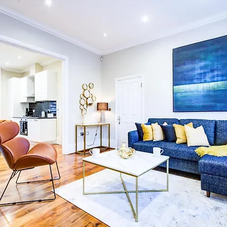 Hybrid Resi - Battersea Near Power Station *