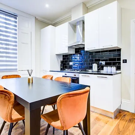 Hybrid Resi - Battersea Near Power Station Apartment *