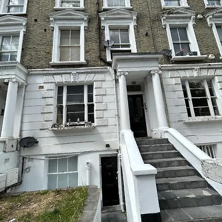Flat 1, 128a Belsize Road Nw6 4bg *