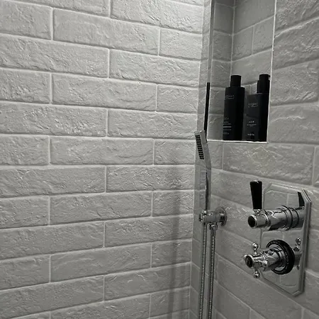 Super Deluxe Apartment Barnet