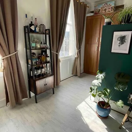 One Bedroom Flat In The Heart Of Islington
