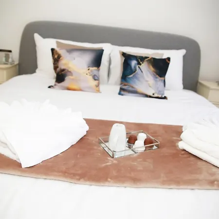 Wembley Luxury *