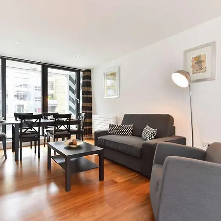 Apartment 3-bedroom In