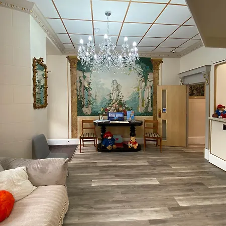 Hotel Lancaster Court