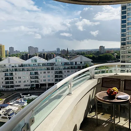 The Chelsea Harbour And 5*