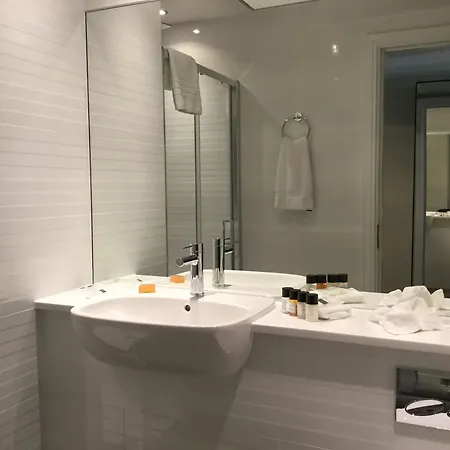 Szálloda Mornington Victoria 4*