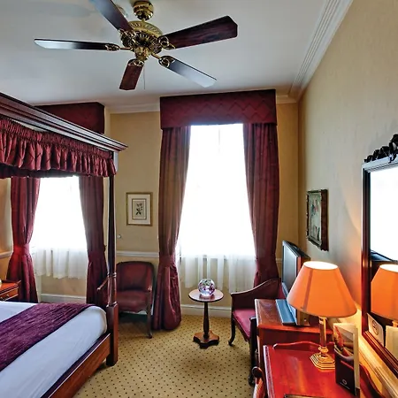 Grange Blooms Hotel 4*