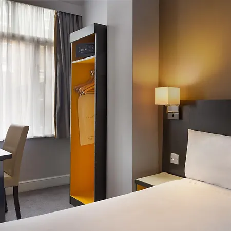 Comfort - Westminster Hotell